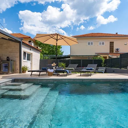 Hébergement de vacances Ewala