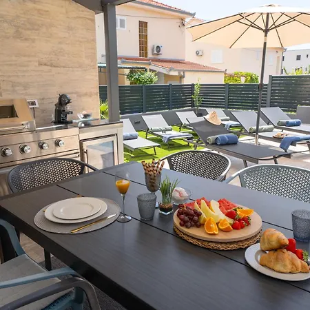 Holiday home Ewala *